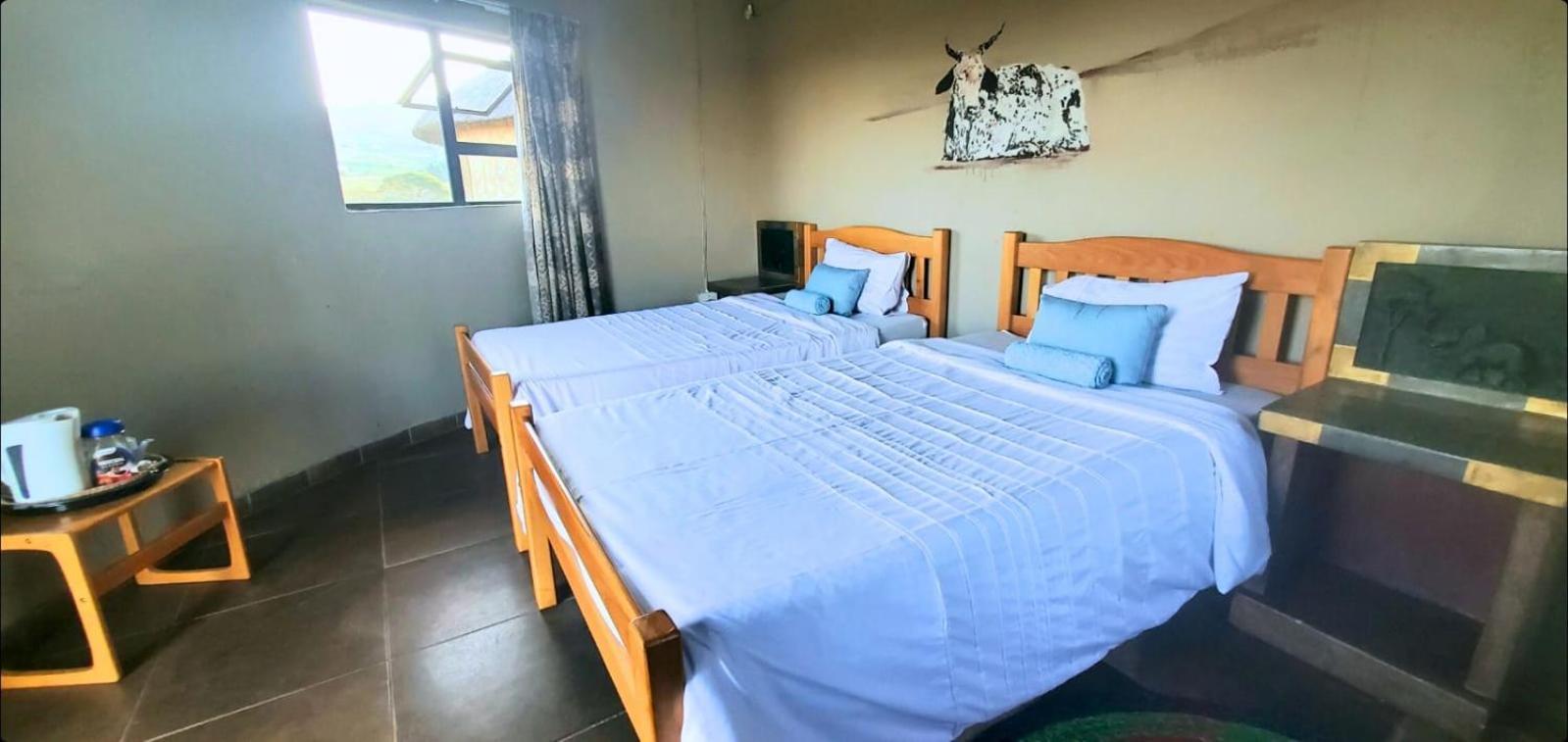 Hostal Sobantu Guest Farm Piggs Peak Exterior foto
