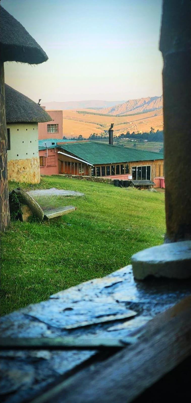 Hostal Sobantu Guest Farm Piggs Peak Exterior foto
