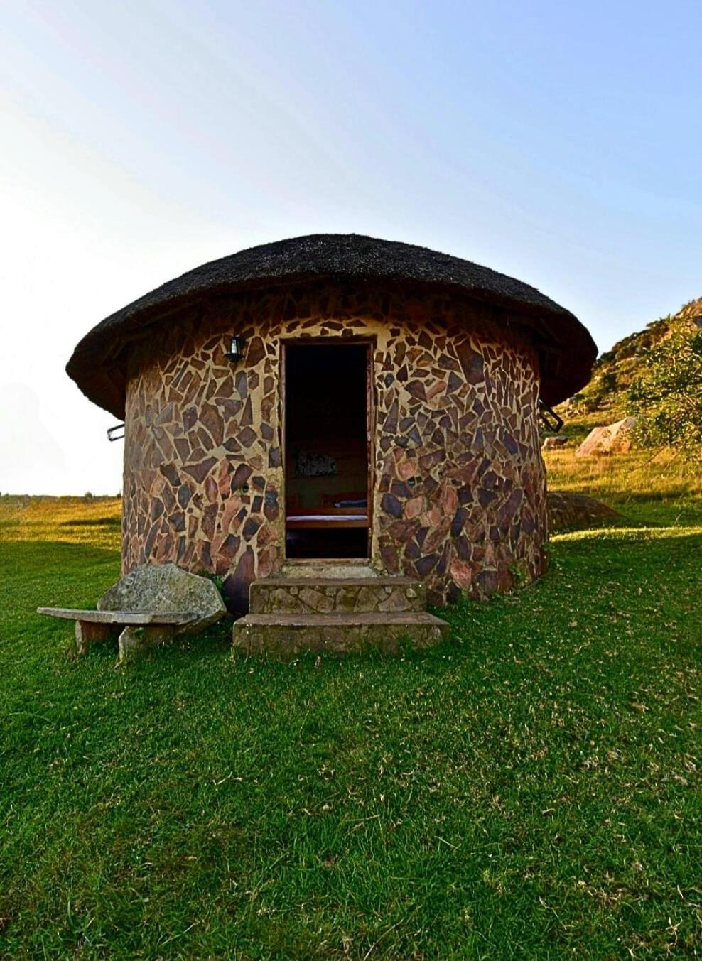 Hostal Sobantu Guest Farm Piggs Peak Exterior foto