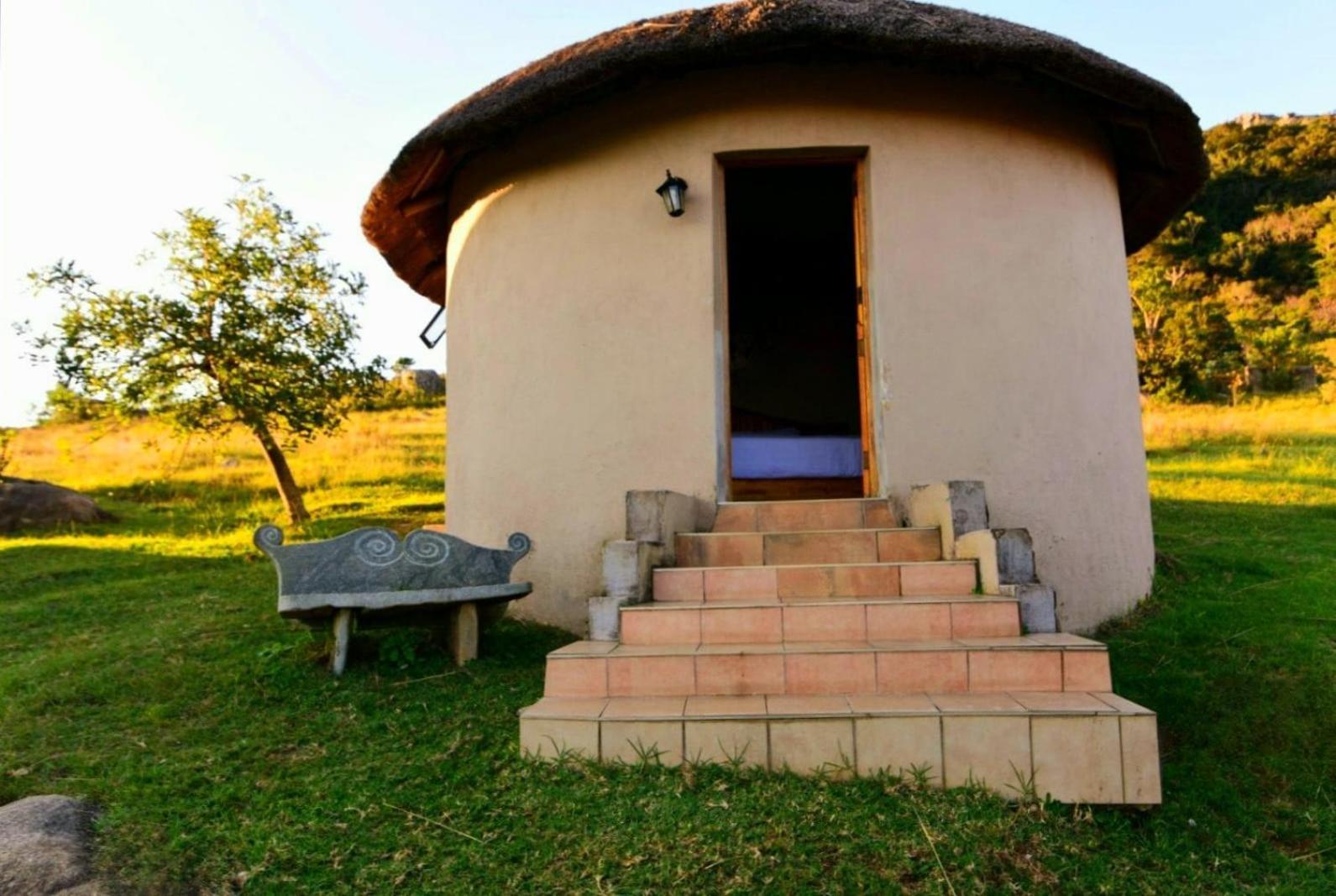 Hostal Sobantu Guest Farm Piggs Peak Exterior foto